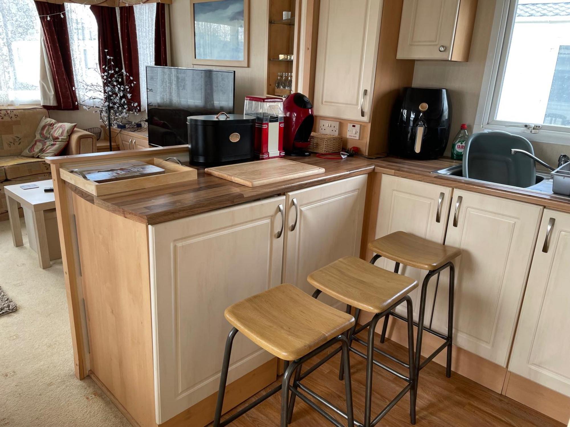 Cozy Camber Caravan 3 Bedroom Retreat With Decking Rye Luaran gambar